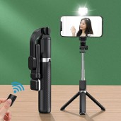 Bluetooth Wireless Selfie Stick With Selfie light